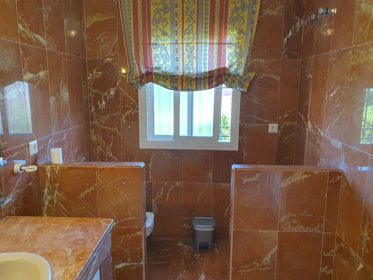 2 Bed Townhouse for sale in El Presidente Costa Del Sol, Málaga, Spain