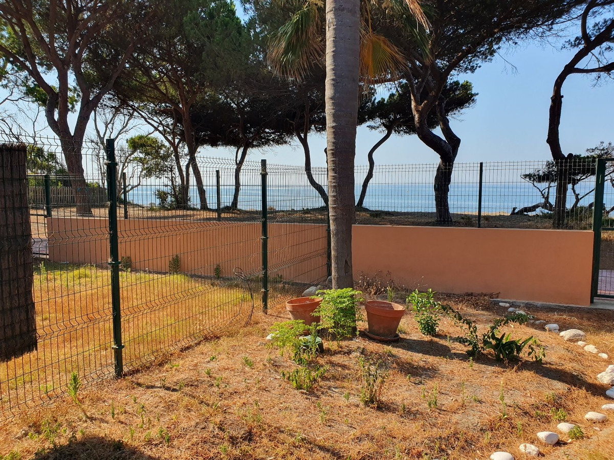 2 Bed Townhouse for sale in El Presidente Costa Del Sol, Málaga, Spain