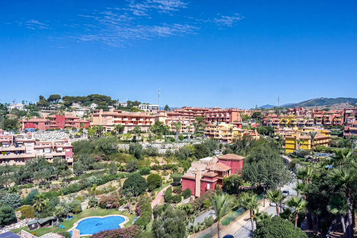2 Bed Apartment for sale in Reserva De Marbella Costa Del Sol, Málaga, Spain