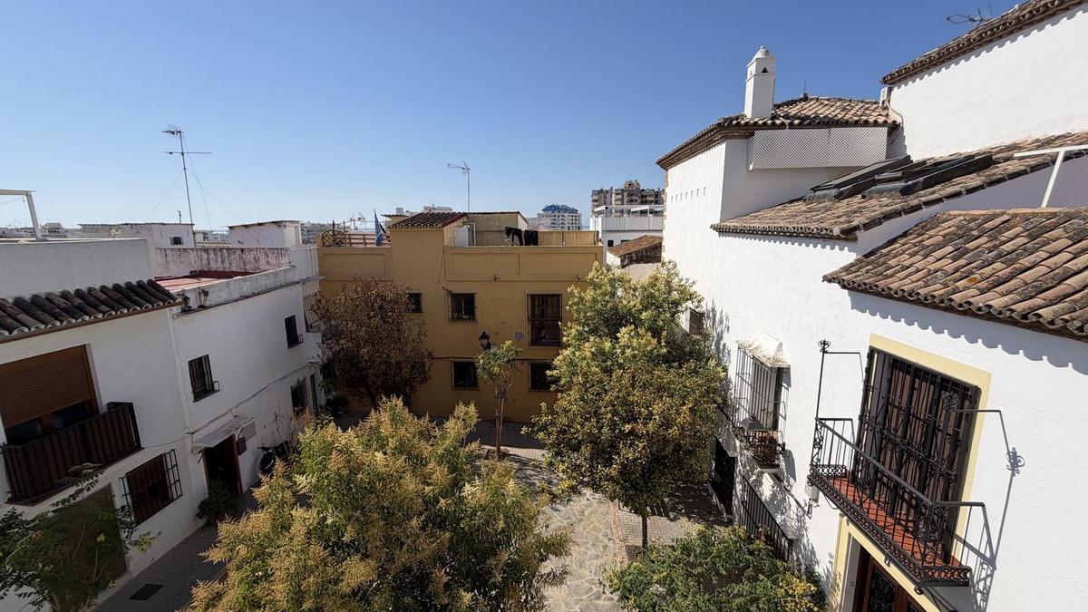 7 Bed Townhouse for sale in Marbella Costa Del Sol, Málaga, Spain