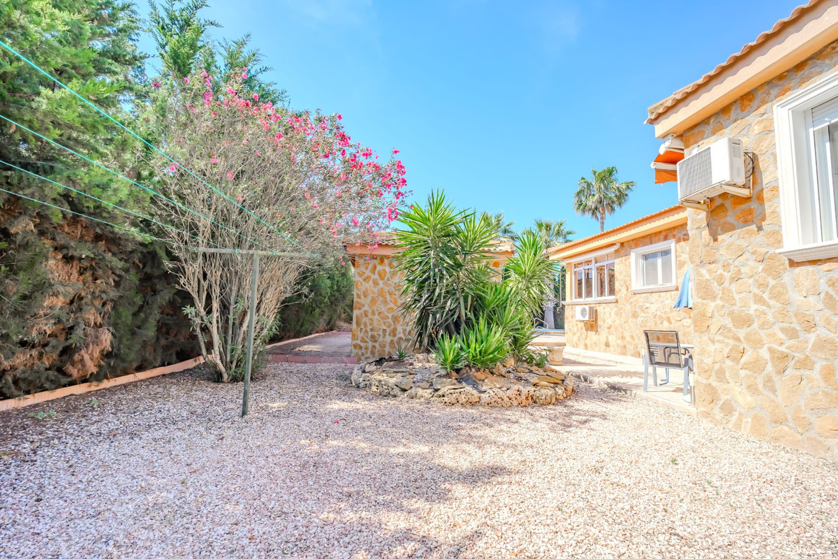 5 Bed Townhouse for sale in Rojales Costa Blanca, Alicante, Spain