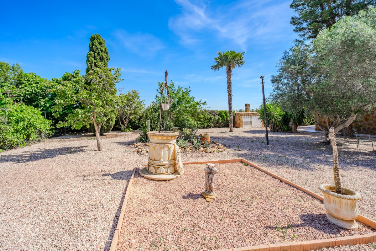 5 Bed Townhouse for sale in Rojales Costa Blanca, Alicante, Spain