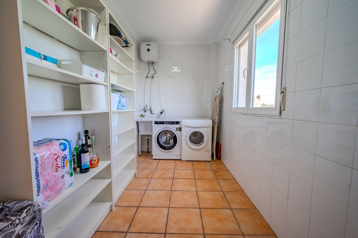 5 Bed Townhouse for sale in Rojales Costa Blanca, Alicante, Spain