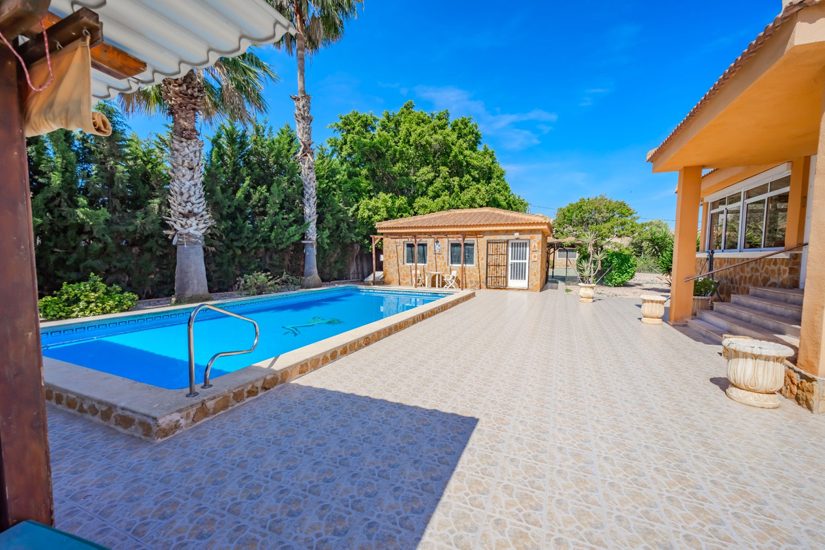 5 Bed Townhouse for sale in Rojales Costa Blanca, Alicante, Spain