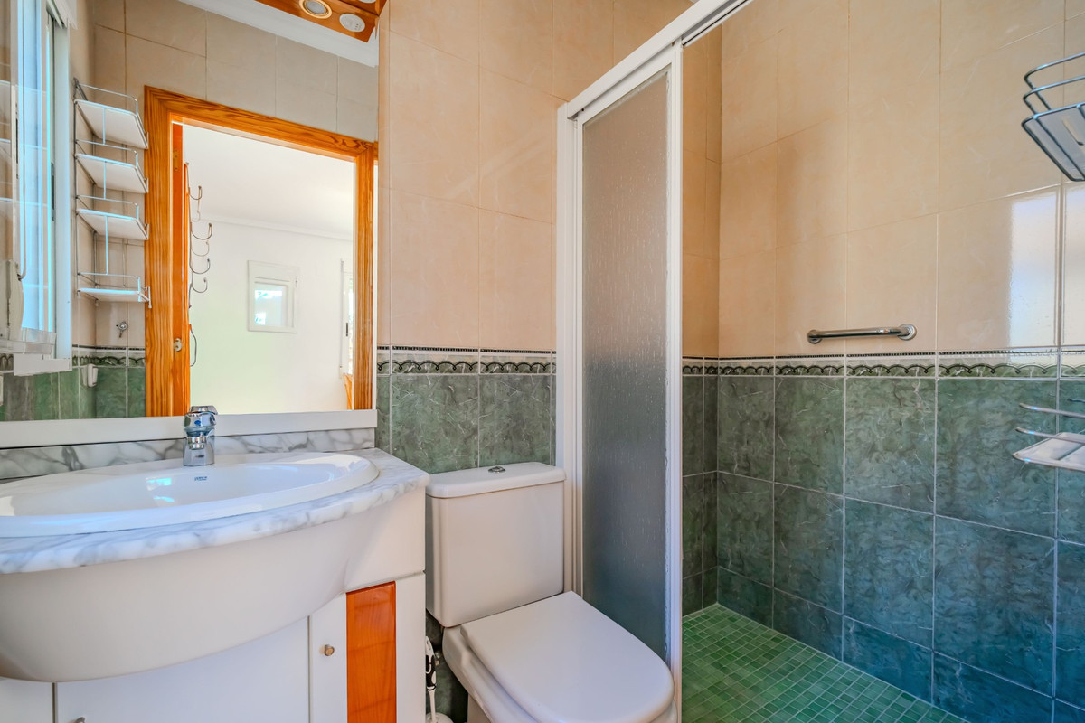 5 Bed Townhouse for sale in Rojales Costa Blanca, Alicante, Spain