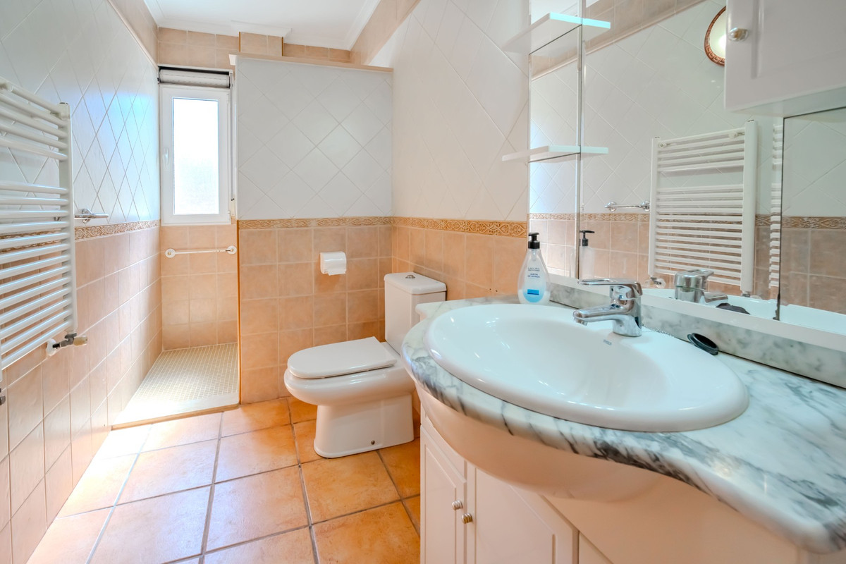 5 Bed Townhouse for sale in Rojales Costa Blanca, Alicante, Spain