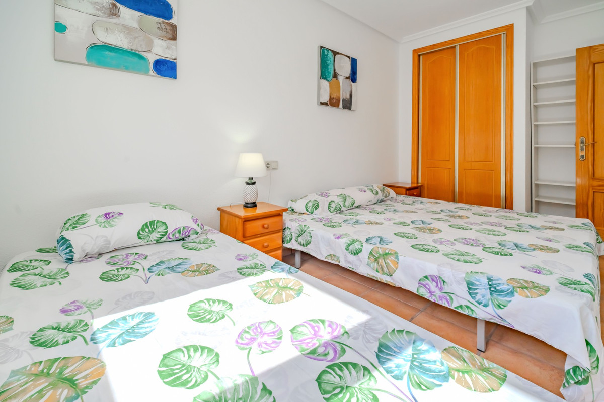5 Bed Townhouse for sale in Rojales Costa Blanca, Alicante, Spain