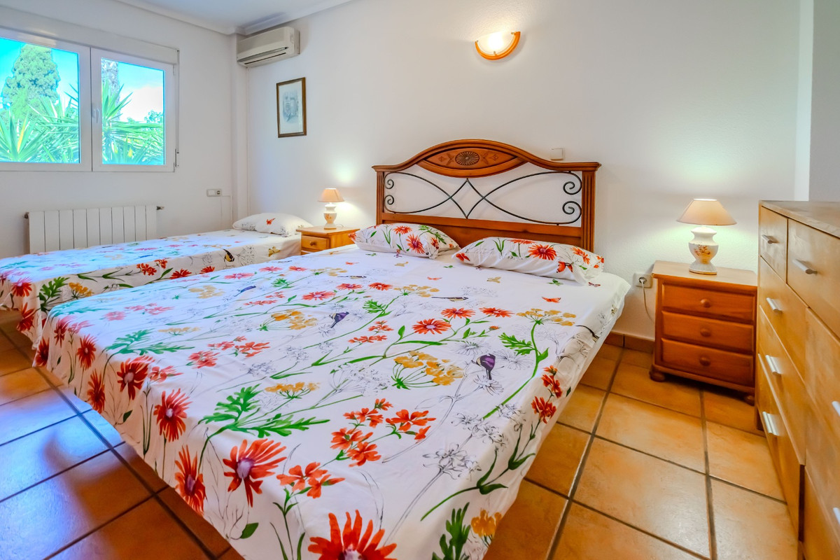 5 Bed Townhouse for sale in Rojales Costa Blanca, Alicante, Spain