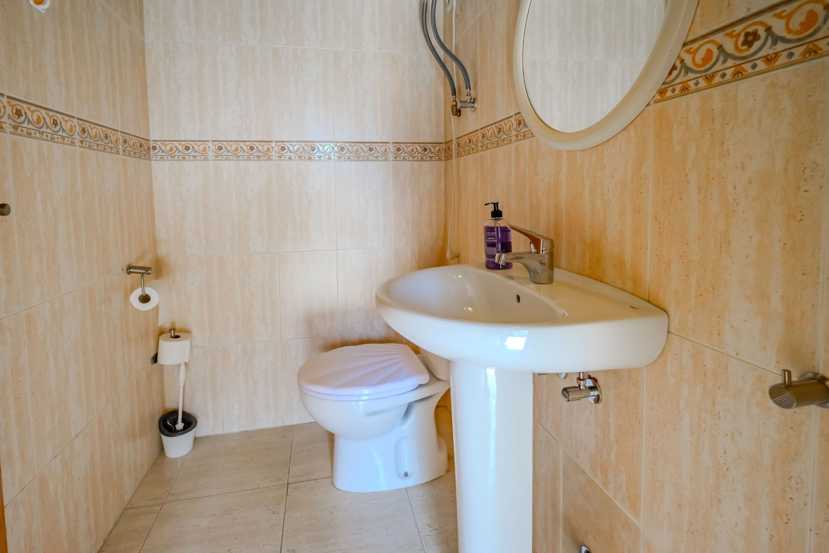 5 Bed Townhouse for sale in Rojales Costa Blanca, Alicante, Spain