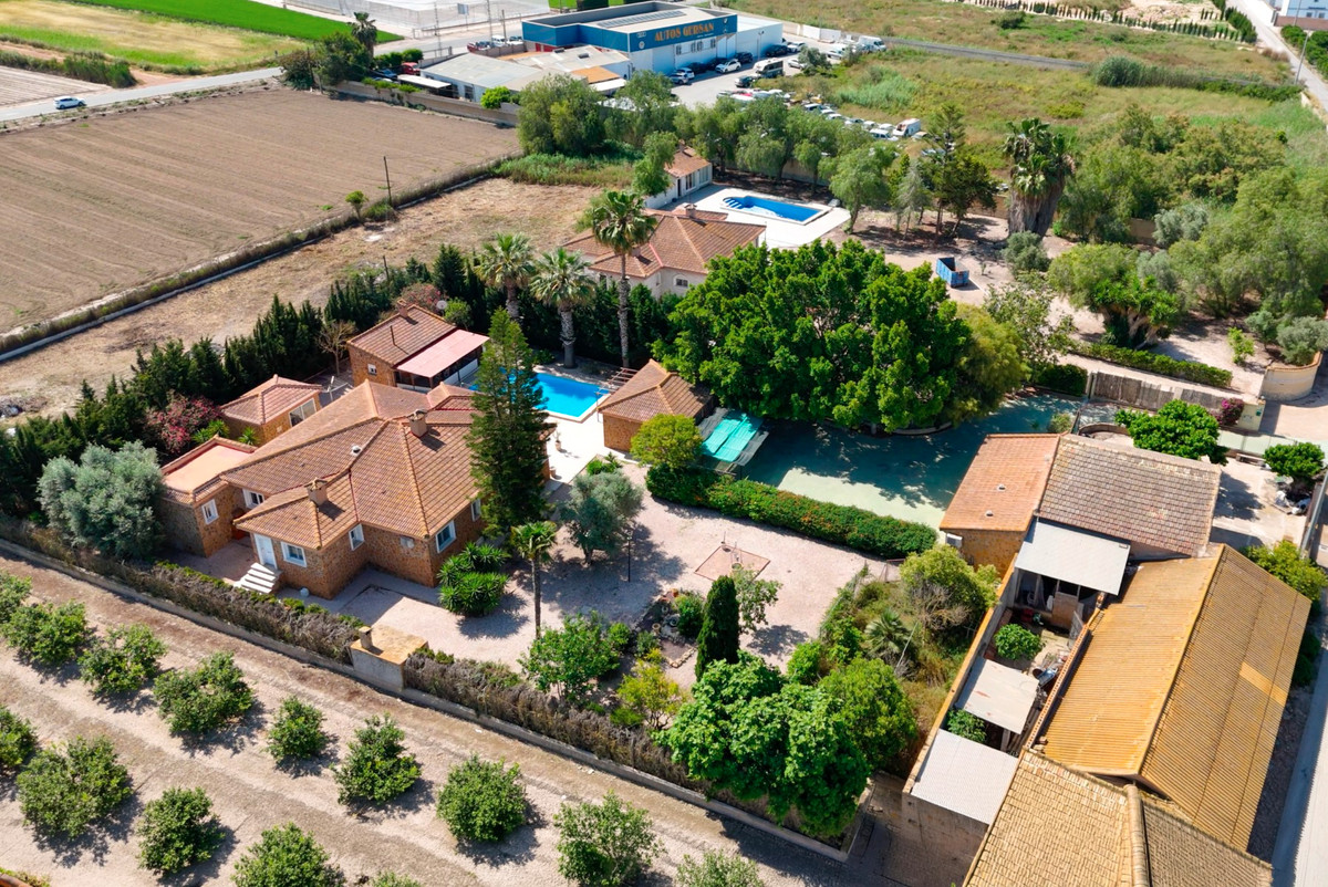 5 Bed Townhouse for sale in Rojales Costa Blanca, Alicante, Spain