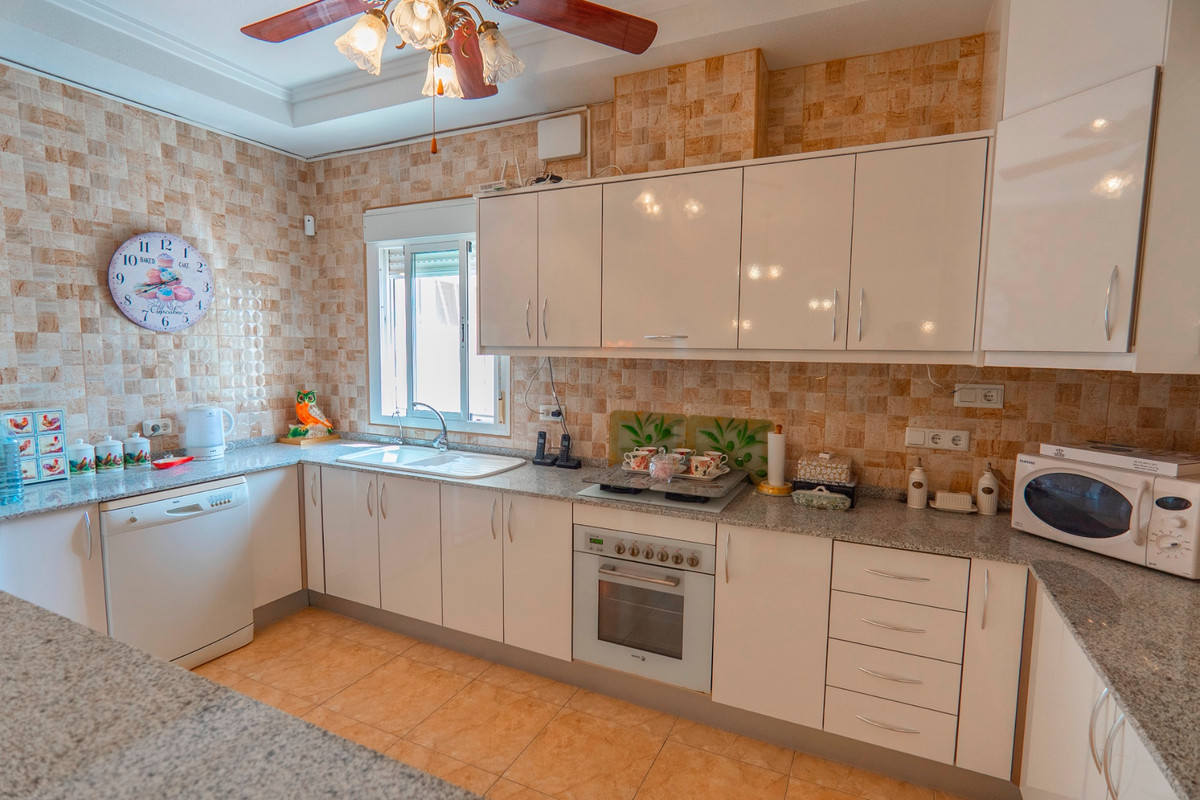 4 Bed Townhouse for sale in Ciudad Quesada Costa Blanca, Alicante, Spain