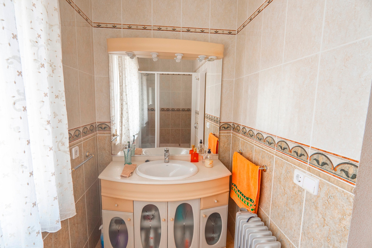 4 Bed Townhouse for sale in Ciudad Quesada Costa Blanca, Alicante, Spain