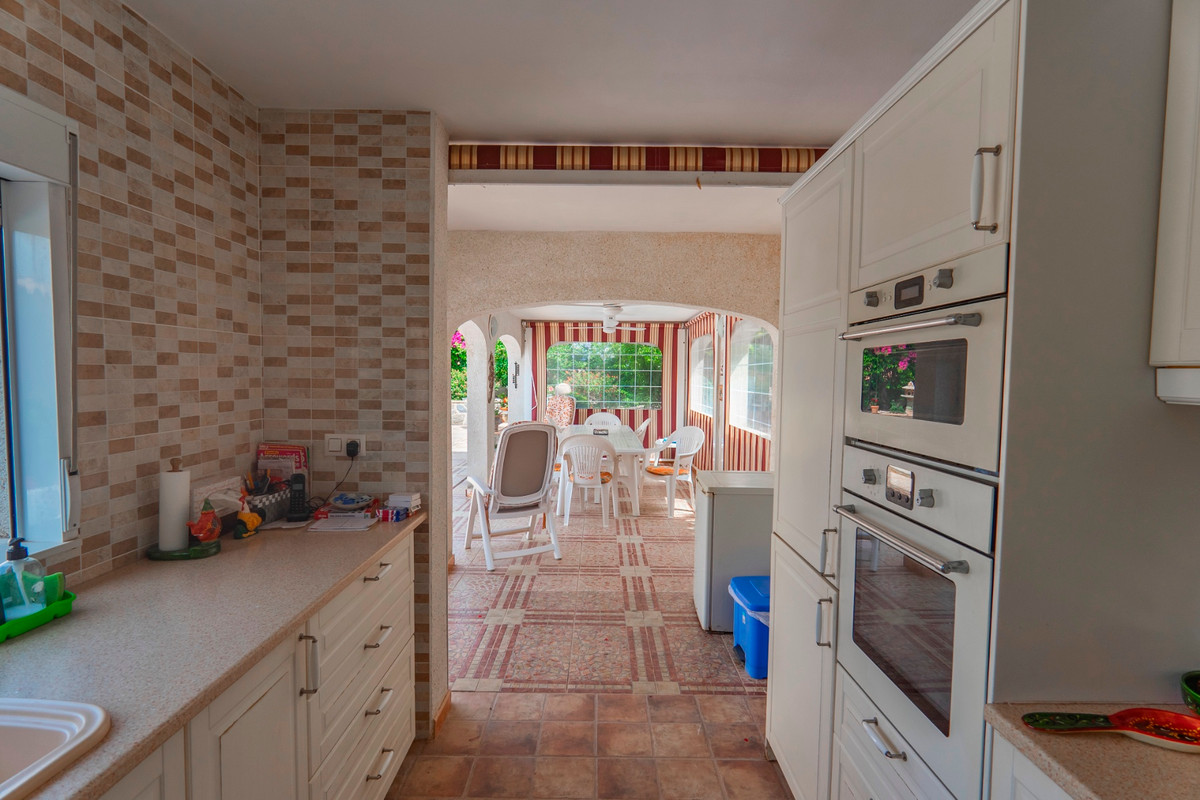 4 Bed Townhouse for sale in Ciudad Quesada Costa Blanca, Alicante, Spain