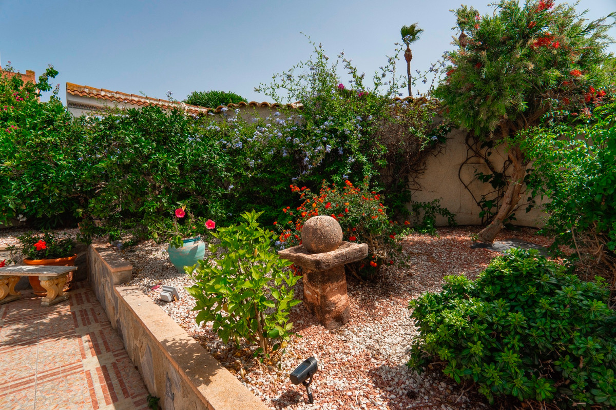 4 Bed Townhouse for sale in Ciudad Quesada Costa Blanca, Alicante, Spain