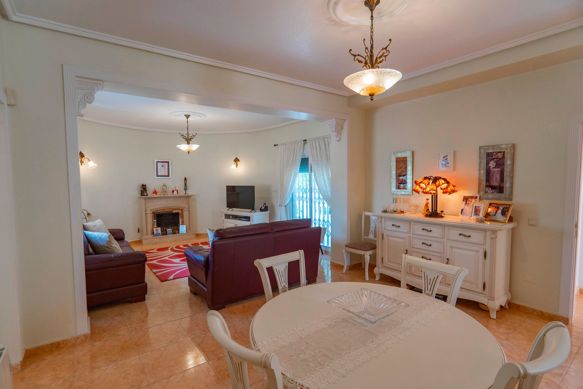 4 Bed Townhouse for sale in Ciudad Quesada Costa Blanca, Alicante, Spain