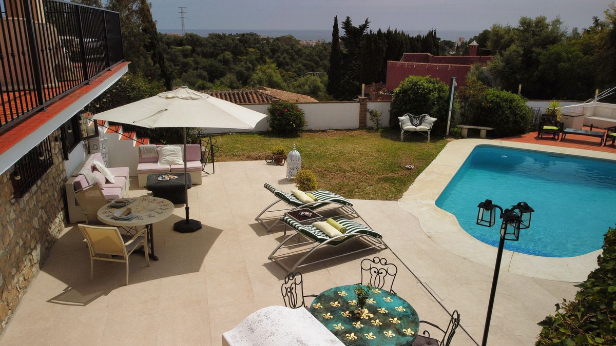 6 Bed Townhouse for sale in Mijas Costa Del Sol, Málaga, Spain