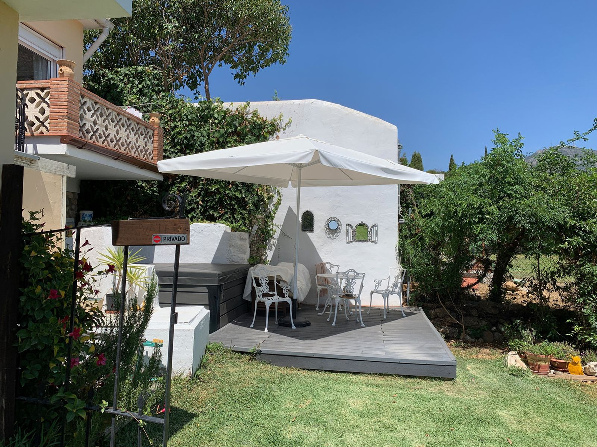6 Bed Townhouse for sale in Mijas Costa Del Sol, Málaga, Spain