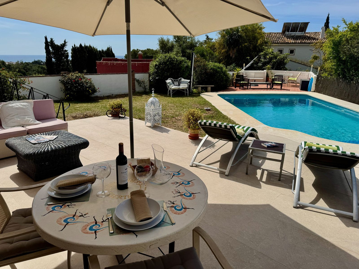 6 Bed Townhouse for sale in Mijas Costa Del Sol, Málaga, Spain