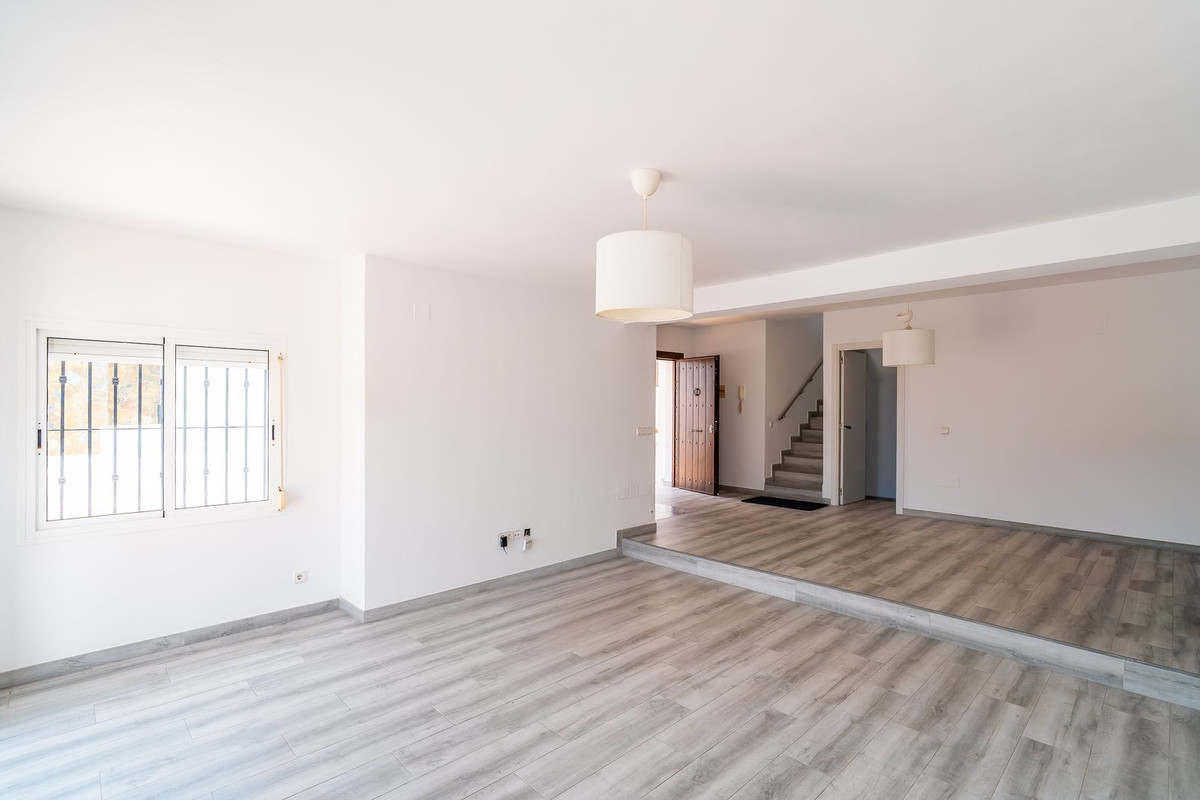 3 Bed Townhouse for sale in Torremuelle Costa Del Sol, Málaga, Spain