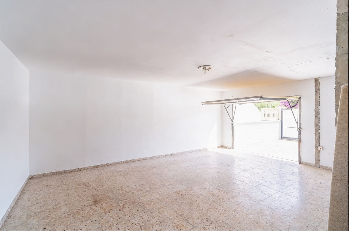 3 Bed Townhouse for sale in Torremuelle Costa Del Sol, Málaga, Spain