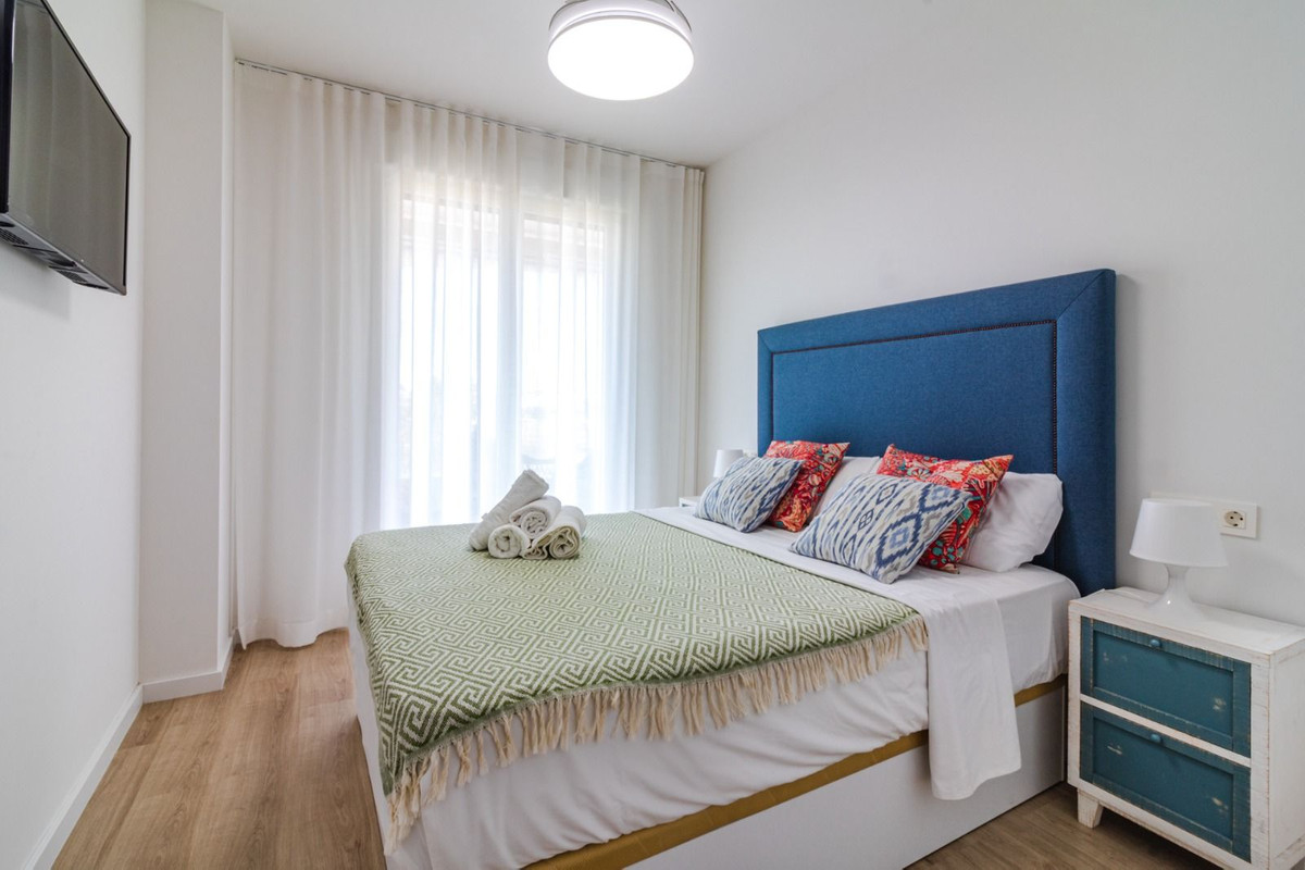 2 Bed Apartment for sale in Nueva Andalucía Costa Del Sol, Málaga, Spain
