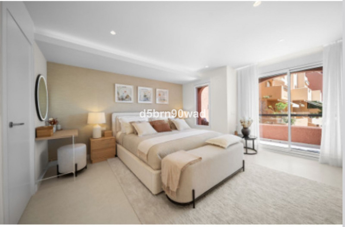 3 Bed Townhouse for sale in Puerto Banús Costa Del Sol, Málaga, Spain