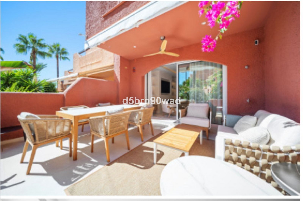 3 Bed Townhouse for sale in Puerto Banús Costa Del Sol, Málaga, Spain