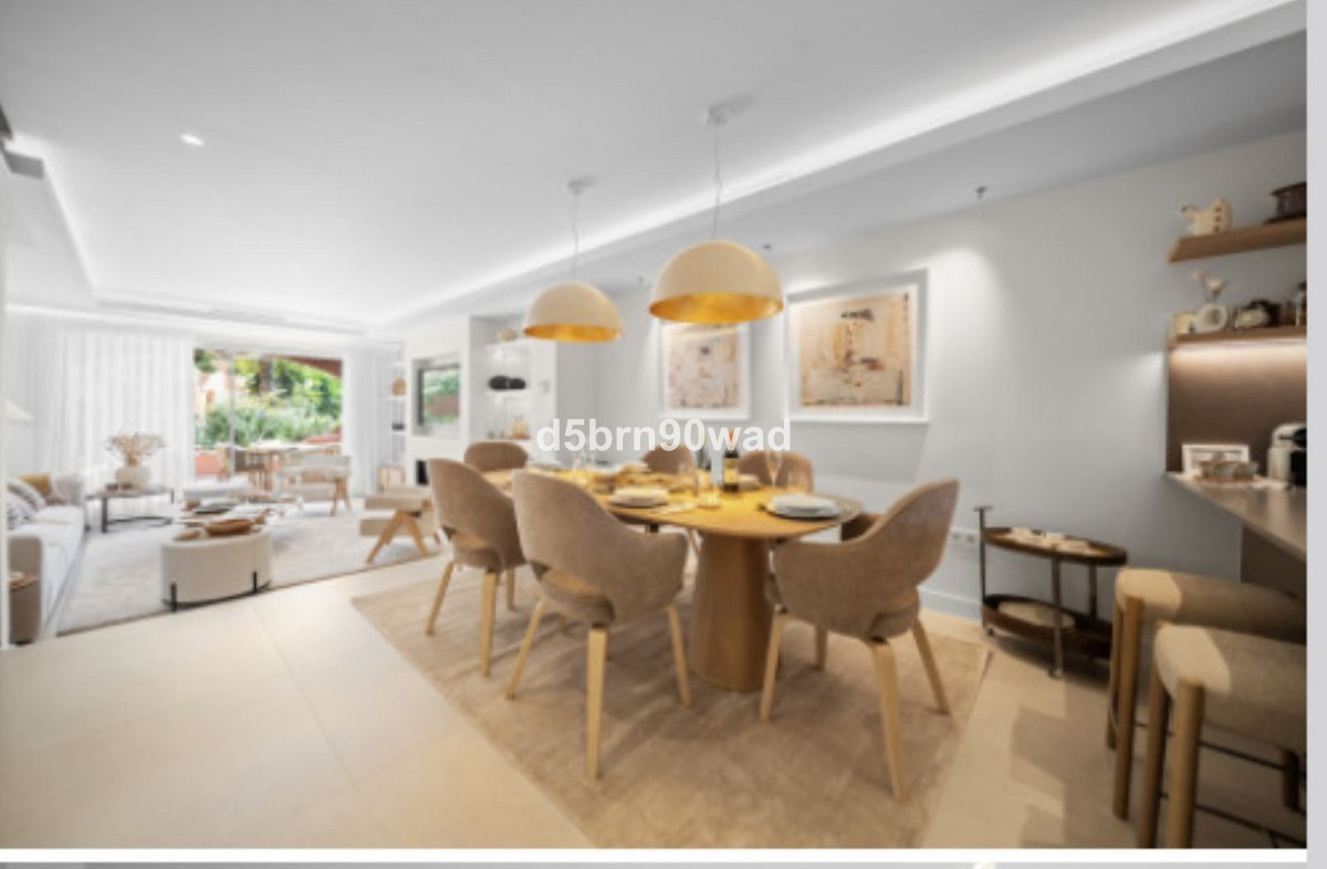 3 Bed Townhouse for sale in Puerto Banús Costa Del Sol, Málaga, Spain