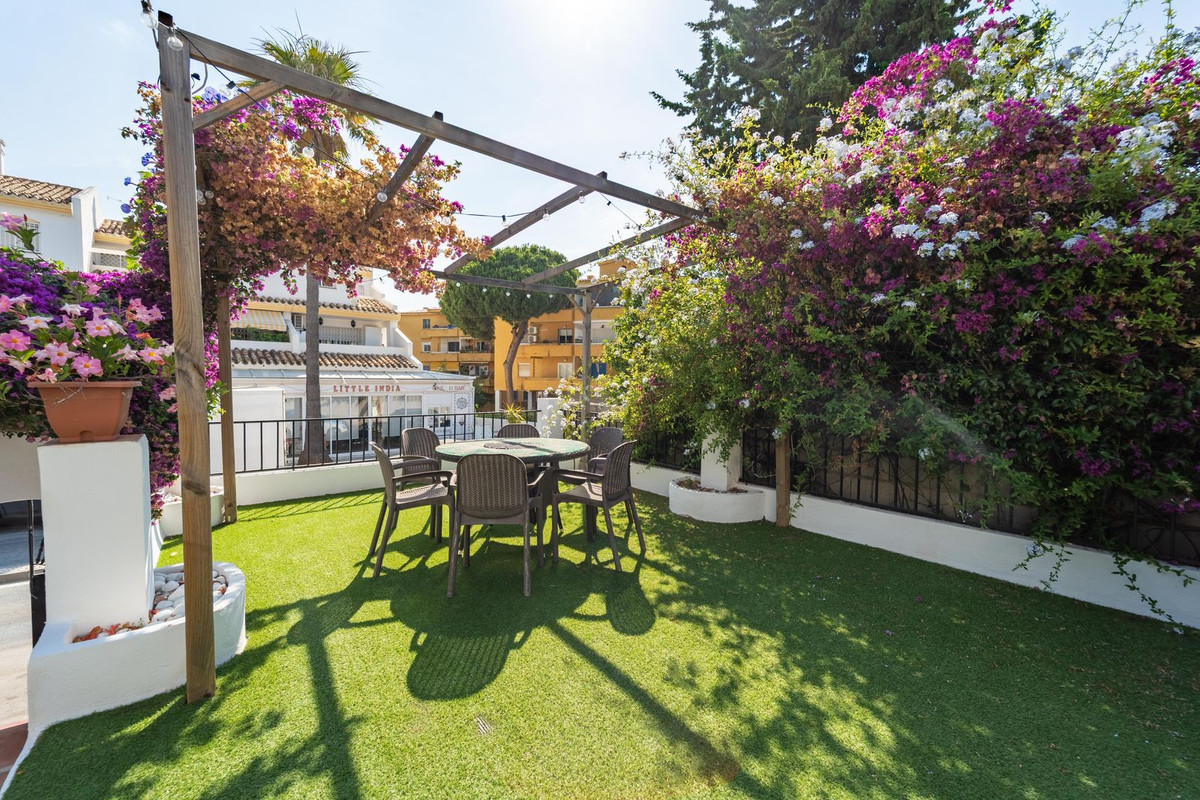 3 Bed Townhouse for sale in Calahonda Costa Del Sol, Málaga, Spain