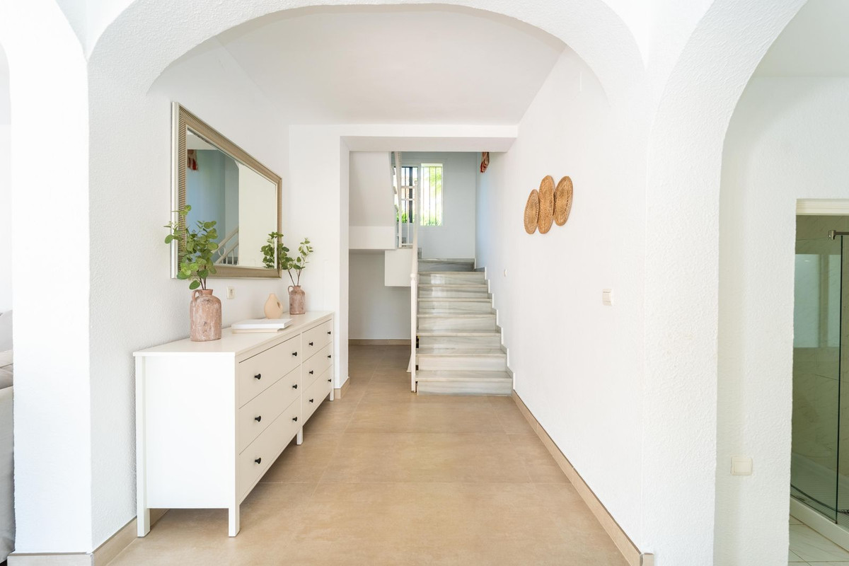 3 Bed Townhouse for sale in Calahonda Costa Del Sol, Málaga, Spain