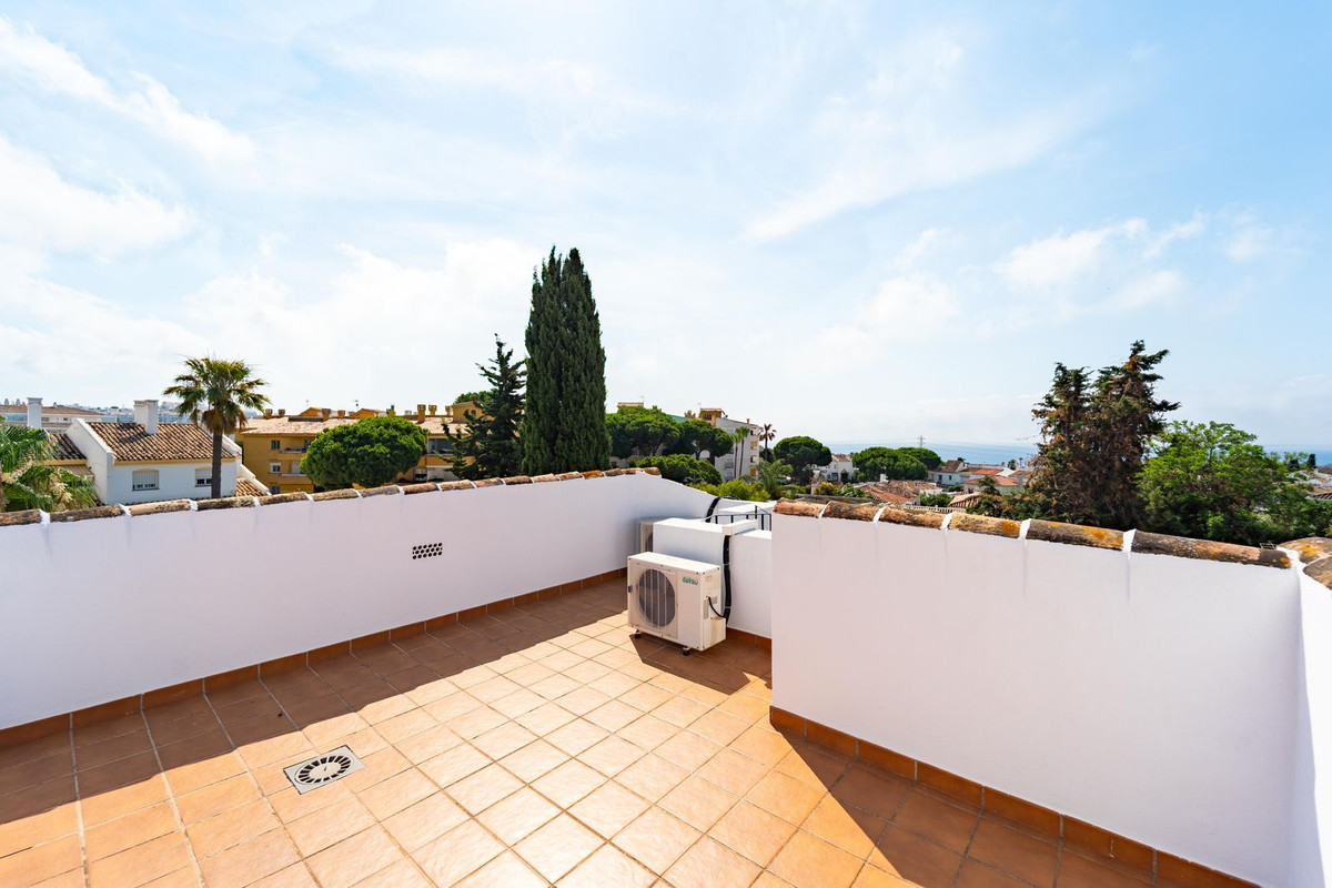 3 Bed Townhouse for sale in Calahonda Costa Del Sol, Málaga, Spain
