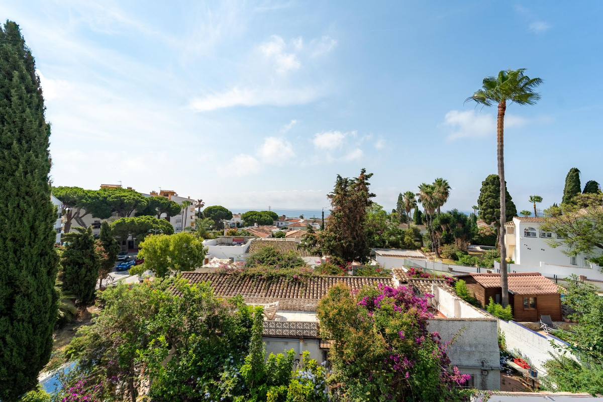 3 Bed Townhouse for sale in Calahonda Costa Del Sol, Málaga, Spain