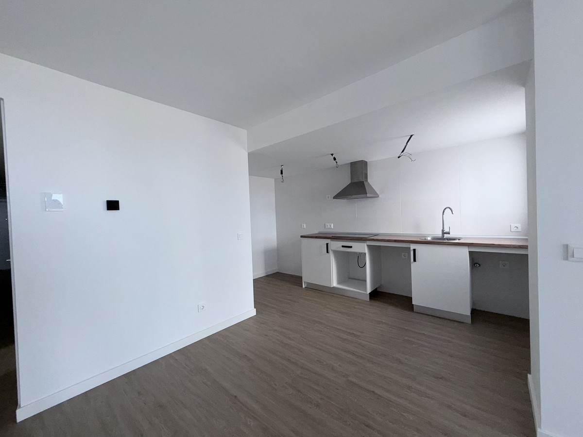2 Bed Apartment for sale in Fuengirola Costa Del Sol, Málaga, Spain