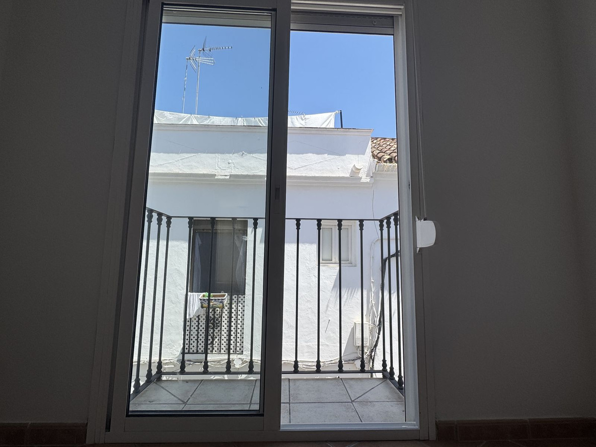 2 Bed Apartment for sale in Estepona Costa Del Sol, Málaga, Spain