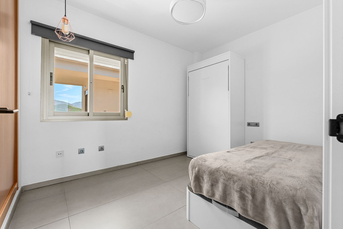 2 Bed Apartment for sale in New Golden Mile Costa Del Sol, Málaga, Spain