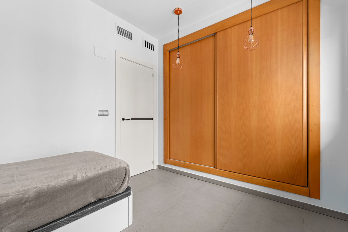 2 Bed Apartment for sale in New Golden Mile Costa Del Sol, Málaga, Spain