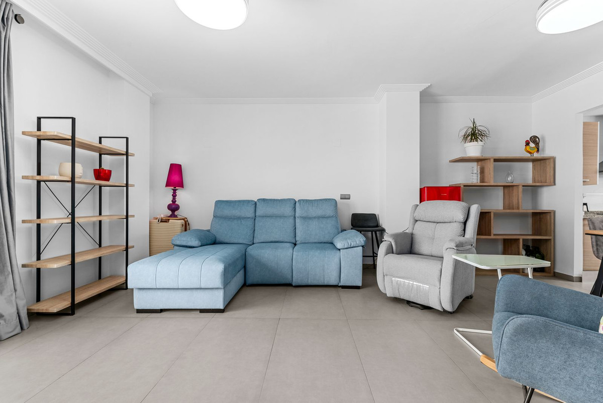 2 Bed Apartment for sale in New Golden Mile Costa Del Sol, Málaga, Spain