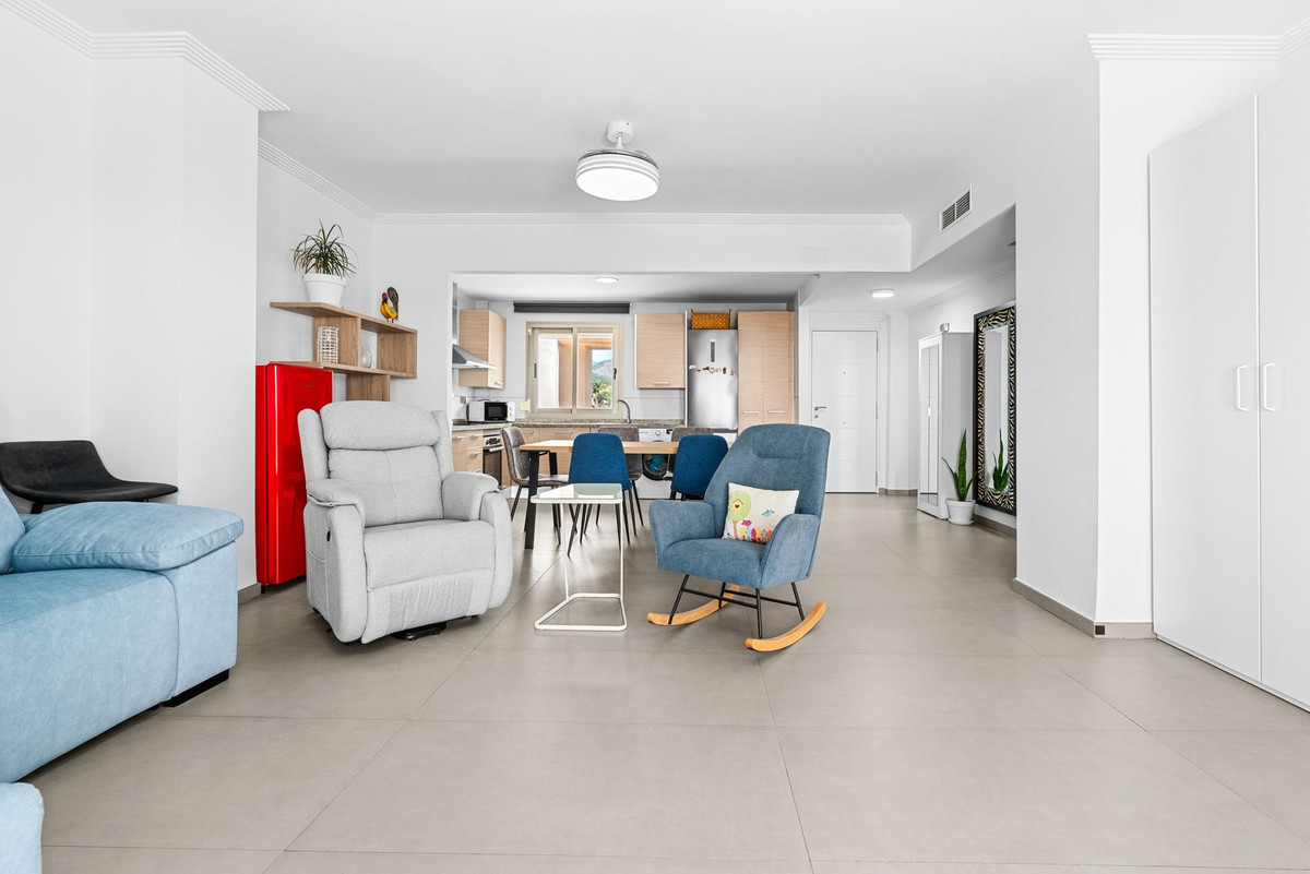 2 Bed Apartment for sale in New Golden Mile Costa Del Sol, Málaga, Spain