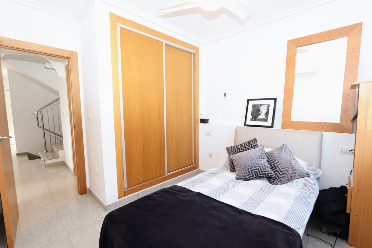 Se vende Villa - Chalet de 3 dormitorios en Costa Calida, Murcia, España
