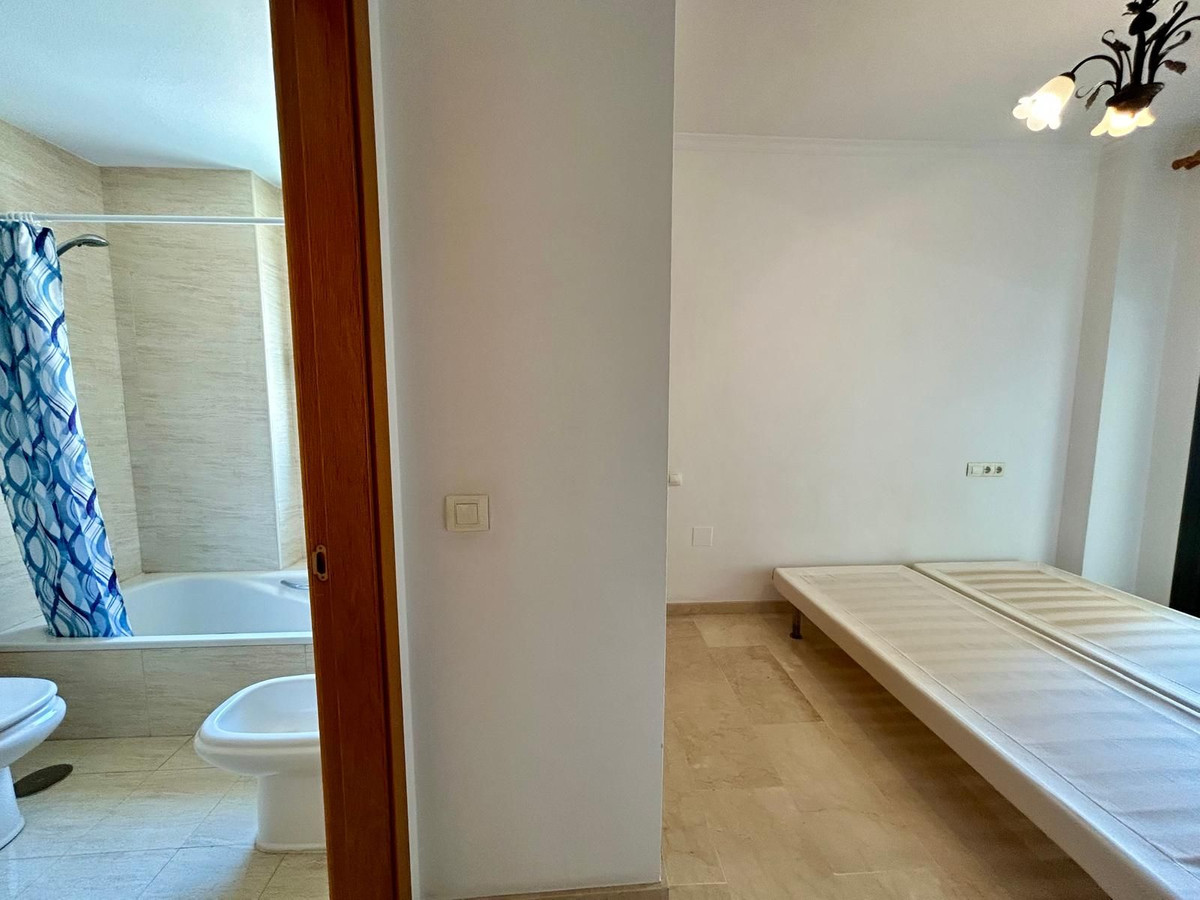 2 Bed Apartment for sale in Los Boliches Costa Del Sol, Málaga, Spain