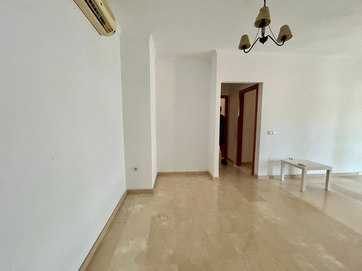2 Bed Apartment for sale in Los Boliches Costa Del Sol, Málaga, Spain