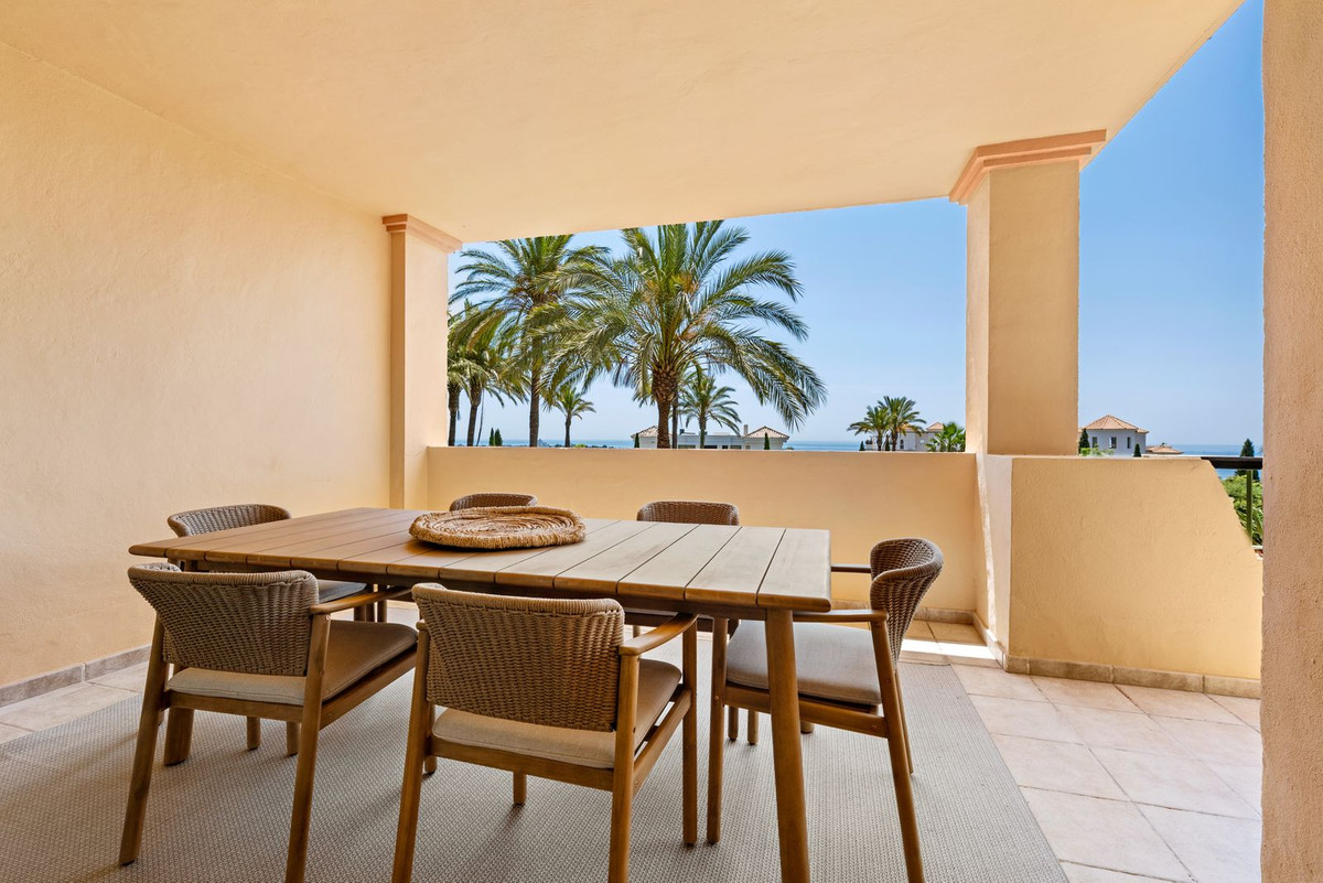 3 Bed Apartment for sale in Los Flamingos Costa Del Sol, Málaga, Spain