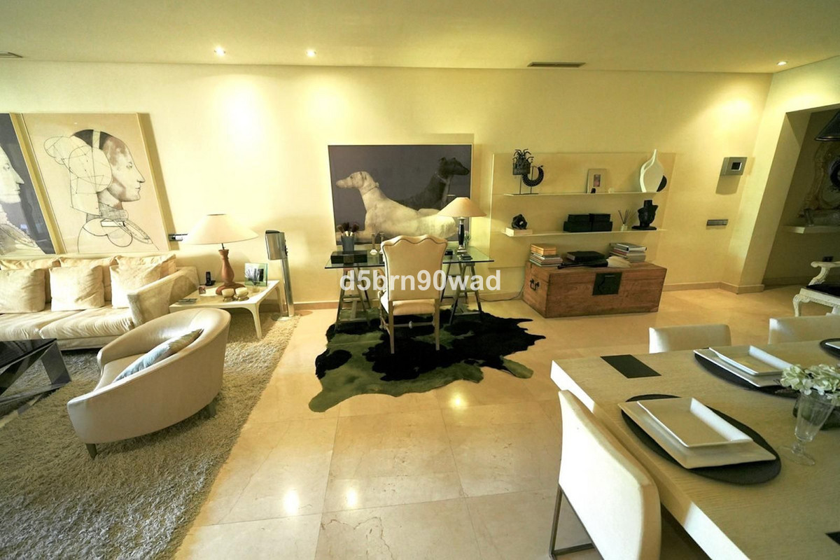 3 Bed Apartment for sale in Marbella Costa Del Sol, Málaga, Spain