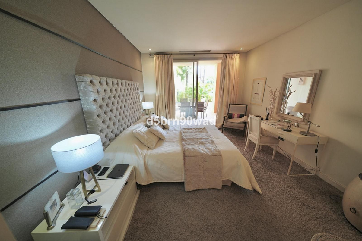 3 Bed Apartment for sale in Marbella Costa Del Sol, Málaga, Spain