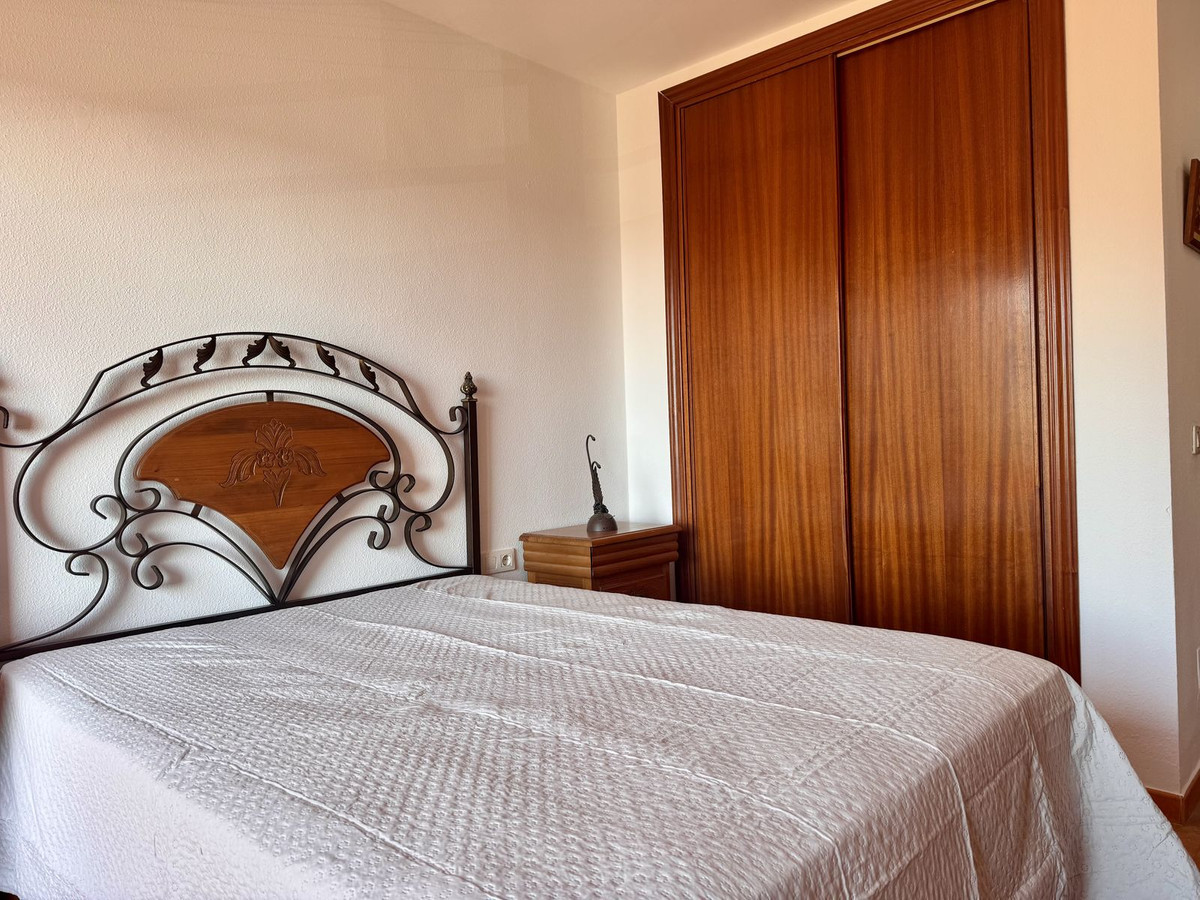 4 Bed Apartment for sale in San Pedro De Alcántara Costa Del Sol, Málaga, Spain