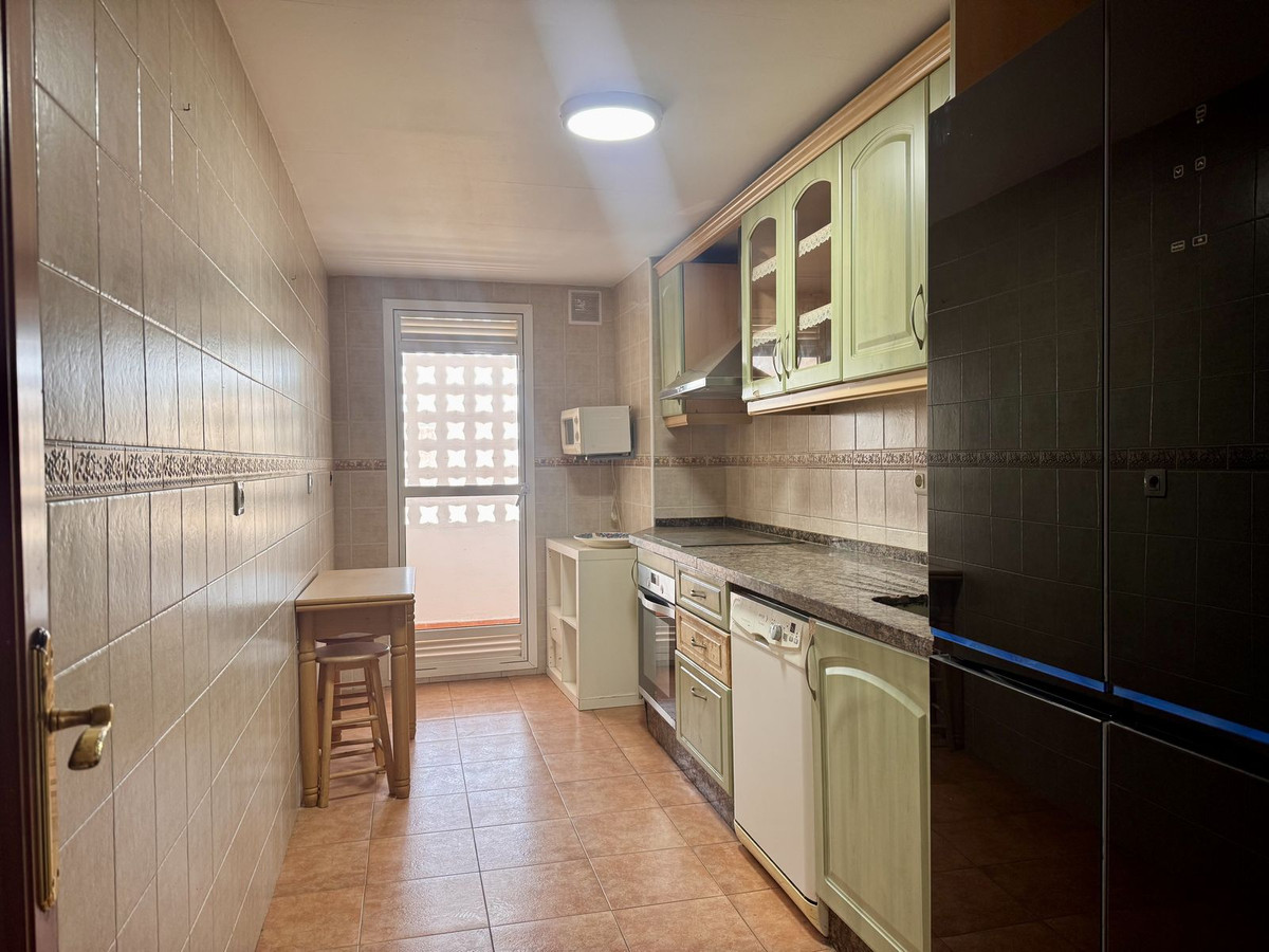 4 Bed Apartment for sale in San Pedro De Alcántara Costa Del Sol, Málaga, Spain