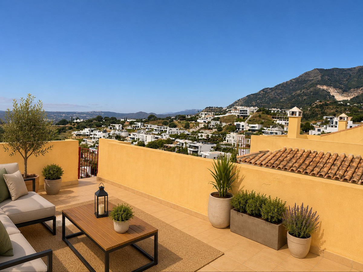 3 Bed Townhouse for sale in Mijas Costa Del Sol, Málaga, Spain