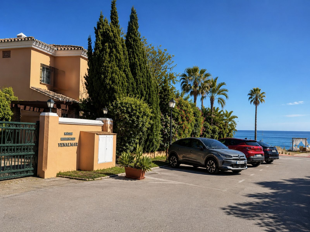 3 Bed Townhouse for sale in New Golden Mile Costa Del Sol, Málaga, Spain