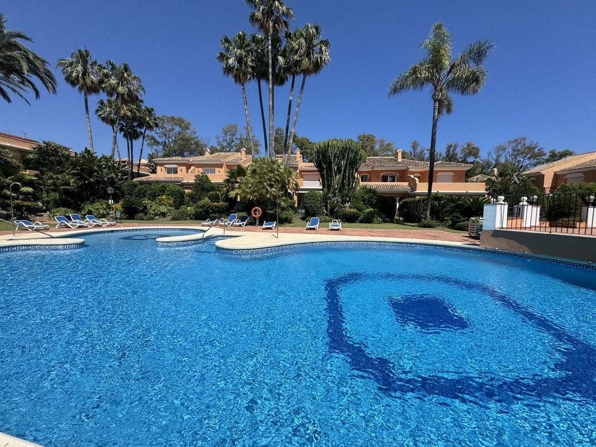 3 Bed Townhouse for sale in New Golden Mile Costa Del Sol, Málaga, Spain