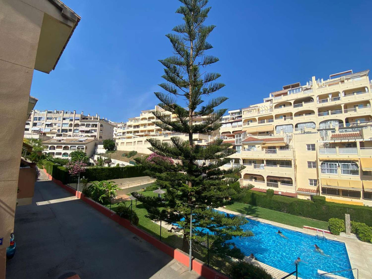 1 Bed Apartment for sale in Benalmadena Costa Del Sol, Málaga, Spain